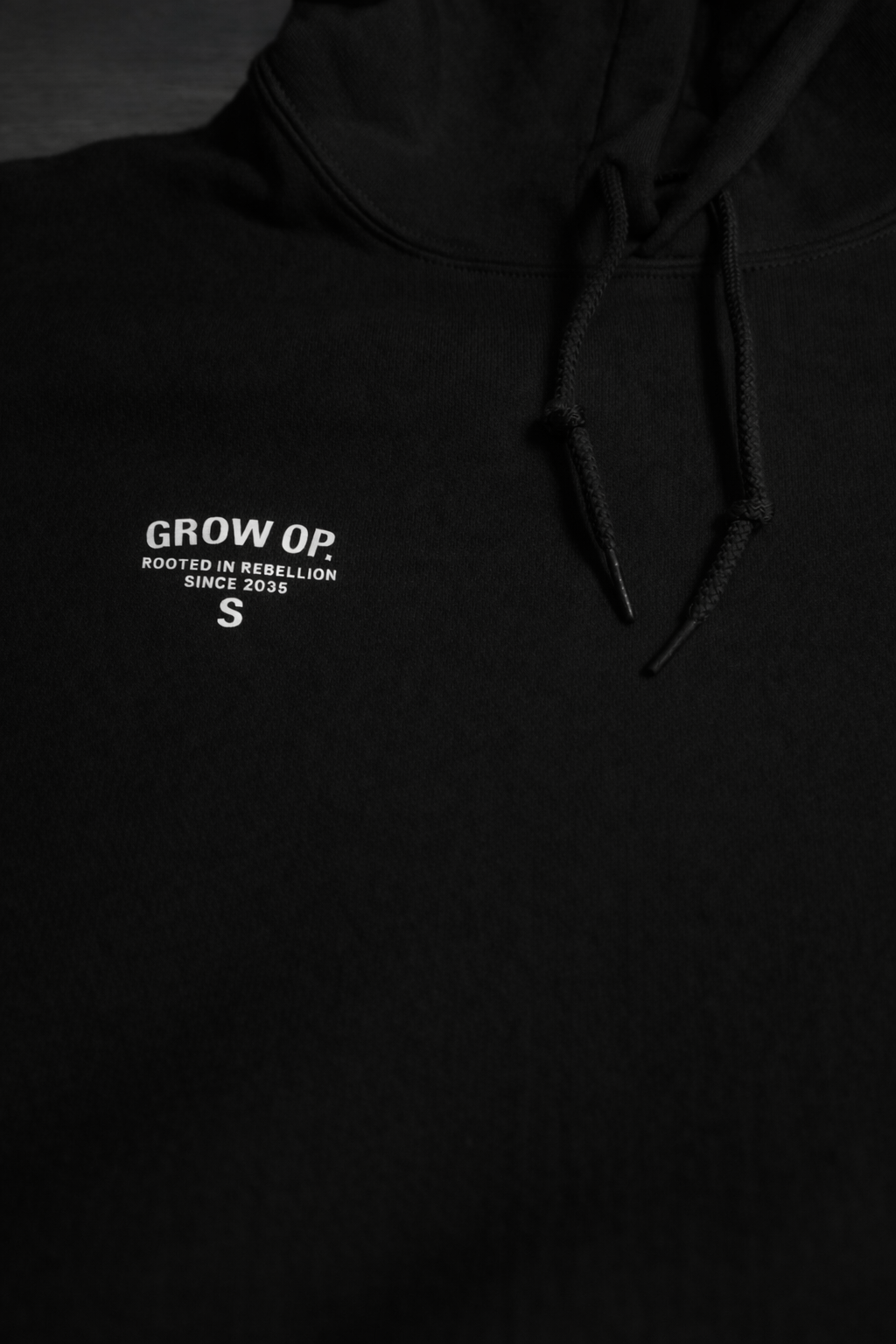 Grow Op. Rooted Hoodie – Black