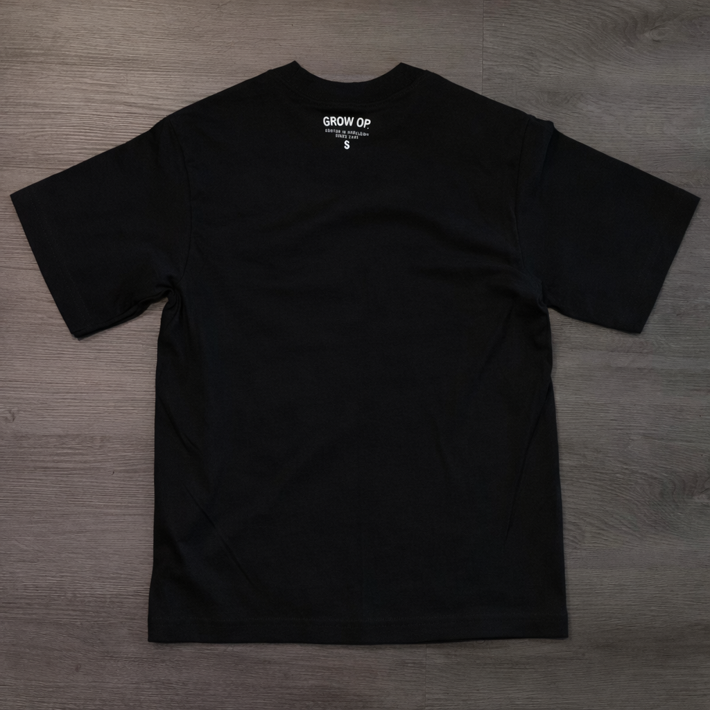 🌱 FARMED & DANGEROUS Box Crop Tee